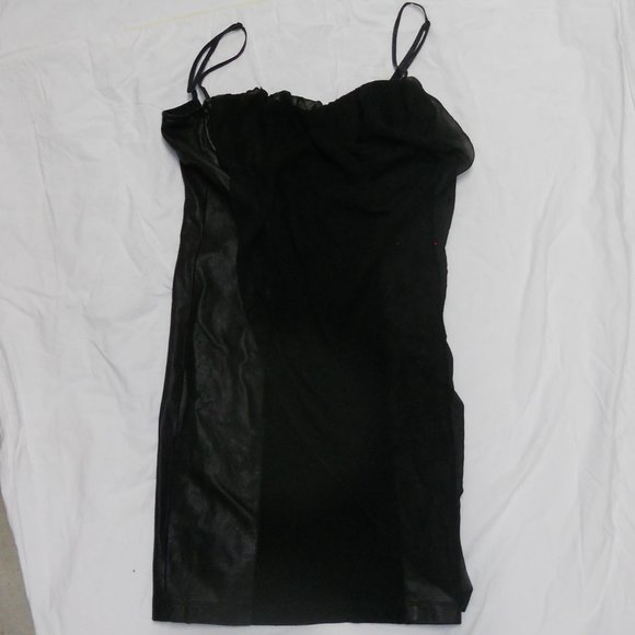 Alice + Olivia Cocktail Dress 8 midi leather/tulle nwt